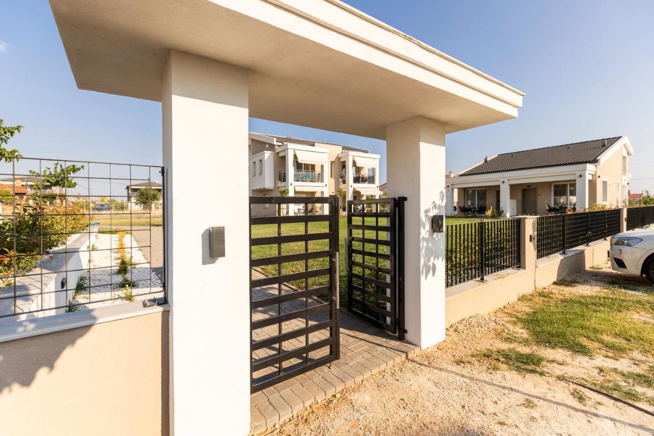 Bianco Mare Studios-Apartments Kalyves Polygyrou Exterior photo